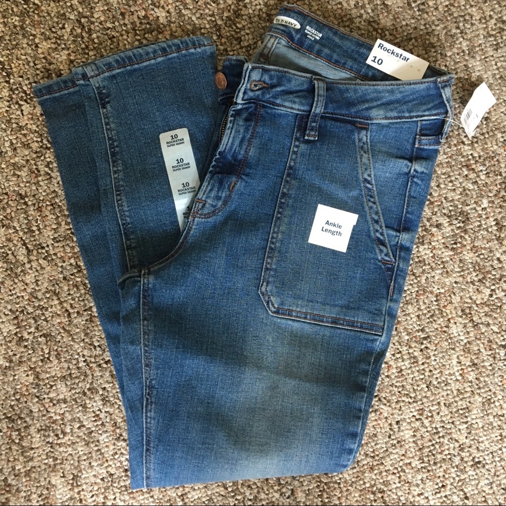 Old Navy Rock Star Super Skinny Jeans